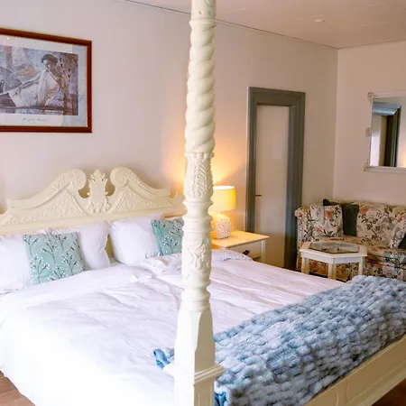 Hotel Boutique Postgården 4*